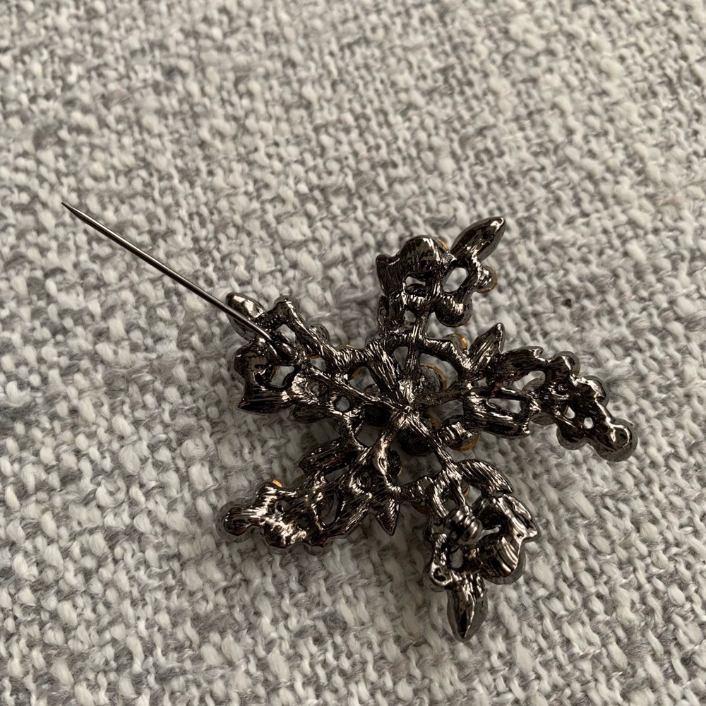 Beautiful black crystal and diamond brooch - Picture 4 of 6